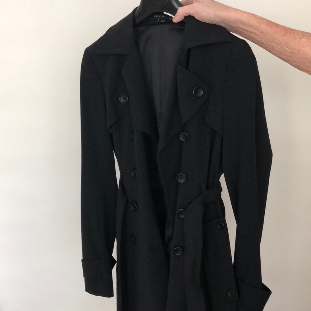 Theory short trench coat